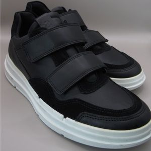ECCO low top trainers
